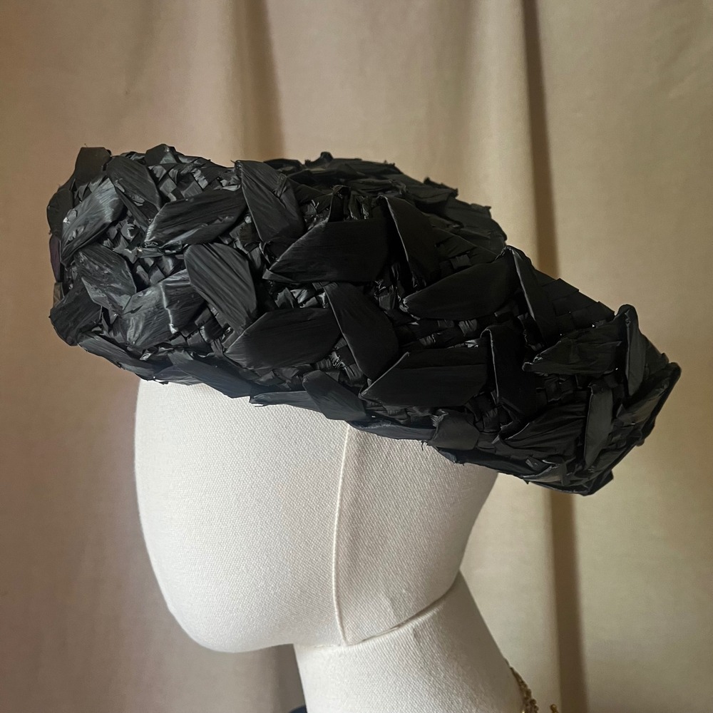 Vintage Black Sculptural Raffia Cocktail Hat Paris‎ Boutique - Picture 2 of 8
